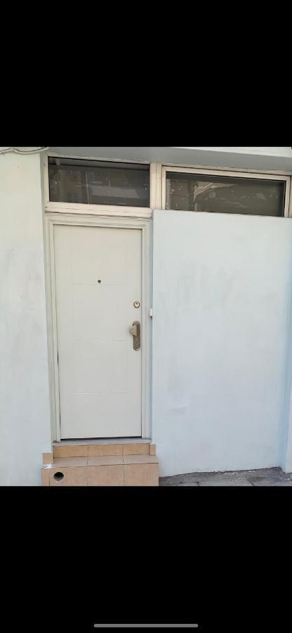 Erato “Wrapped In Myrtle And Roses” Apartment Thessaloniki Exterior photo